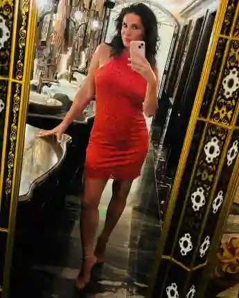 mariella ahrens heiß sexy lady in red xs kleid mini knapp