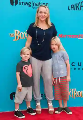 Nicole Sullivan mit ihren beiden Söhnen