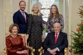 weihnachtskarte norwegische royals