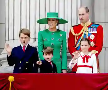 Prinz George Prinz Louis Herzogin Kate Prinz William Prinzessin Charlotte