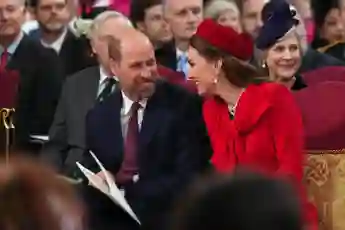 Prinz William und Prinzessin Kate ganz innig