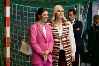 Prinzessin Victoria und Prinzessin Mette-Marit auftritt freundinnen