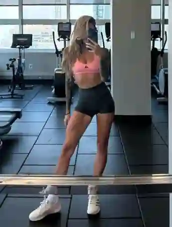 sophia thomalla heiß sexy sport