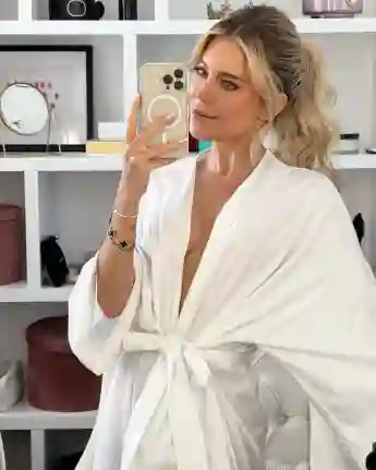 sylvie meis bademantel heiß sexy brüste