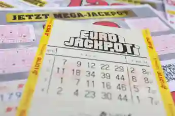 lotto eurojackpot gewinn geld