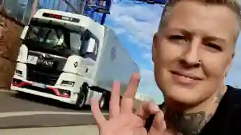 Trucker Babes Jana