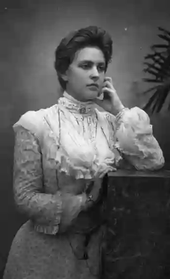 Alice von Battenberg, spätere Prinzessin von Griechenland und Dänemark und die Mutter von Prinz Philip.