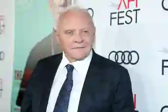 Schauspieler Anthony Hopkins bei The Two Popes Gala Event am 18. November 2019