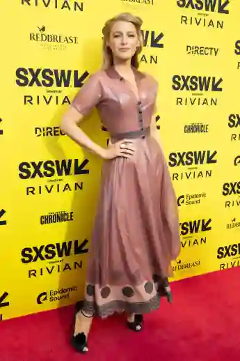 Blake Lively im Latex-Kleid