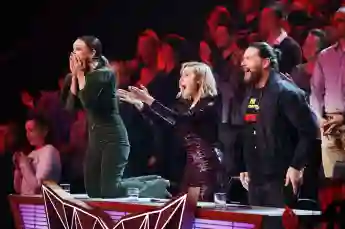 Carolin Kebekus, Ruth Moschner und Rea Garvey bei „The Masked Singer“ 2020