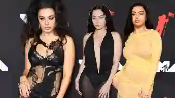 Die heißesten Looks von Charli XCX