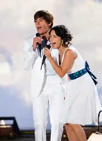 Zac Efron und Vanessa Hudgens in „High School Musical 2“