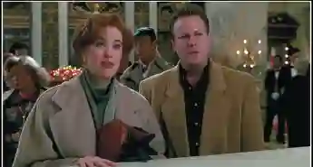 Catherine O'Hara und John Heard