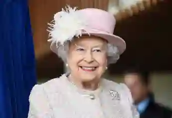 Königin Elisabeth II. lässt sich gegen Covid-19 impfen