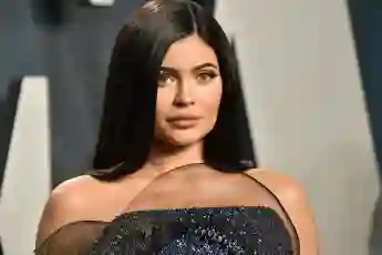 kylie jenner verrät namen des sohnes