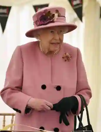 Königin Elisabeth II. schaut in der Weihnachtszeit einen ganz bestimmen Film mit ihren Enkeln