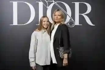 Lila Moss und Kate Moss bei der Dior Homme Menswear Fall/Winter 2020-2021 Show