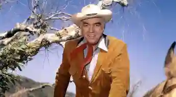 Lorne Greene