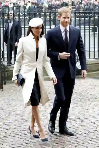 Meghan Markle und Prinz Harry auf dem Weg zum Gottesdienst in der Westminster Abbey