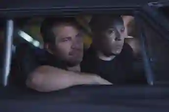 Paul Walker und Vin Diesel in 'Fast and Furious 5'.