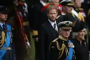 Prinz Harry und König Charles beerdigung queen