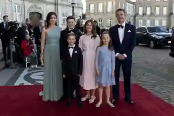 Prinzessin Mary, Prinz Frederik und die Kinder