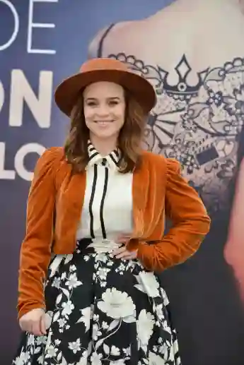 Renée Felice Smith ncis l a nell jones