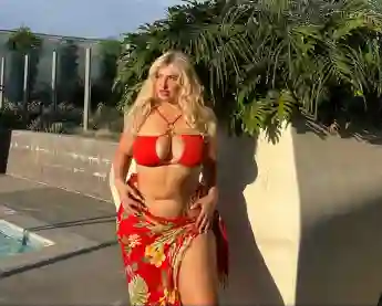 Sarina Nowak knapper Bikini