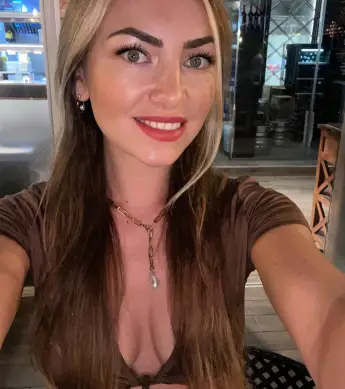 Jana-Maria Herz postet ein Selfie auf Instagram