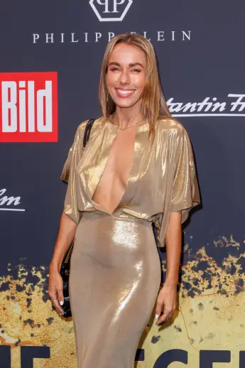 annemarie carpendale sexy heiß tv kleid look