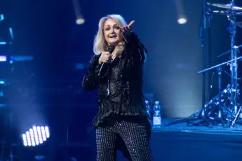 Bonnie Tyler sagt Konzert ab.