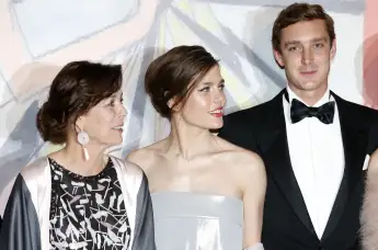 Caroline von Monaco mit Charlotte Casiraghi und Pierre Casiraghi