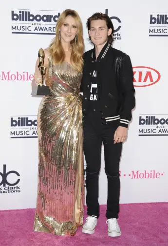 Celine Dion brachte ihren hübschen Sohn Sohn René-Charles zu den Billboard Music Awards mit