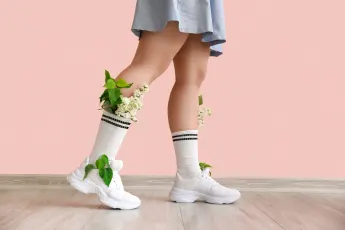 Damenschuhe aus Stoff sind voll im Trend