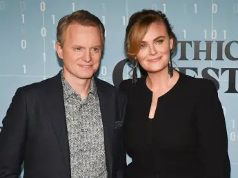 David Hornsby and Emily Deschanel