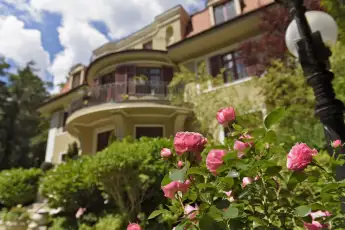 fürstenhof sturm der liebe set Villa mann