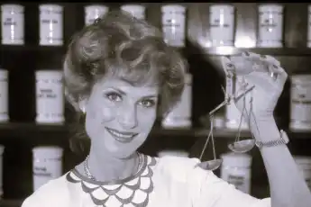 Dr. Antje-Katrin Kühnemann