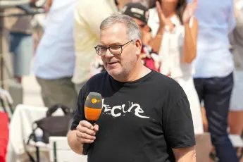 Elton