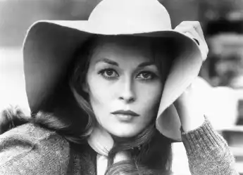 Faye Dunaway