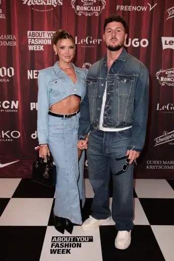 Gerda Lewis und Jannik Kontalis