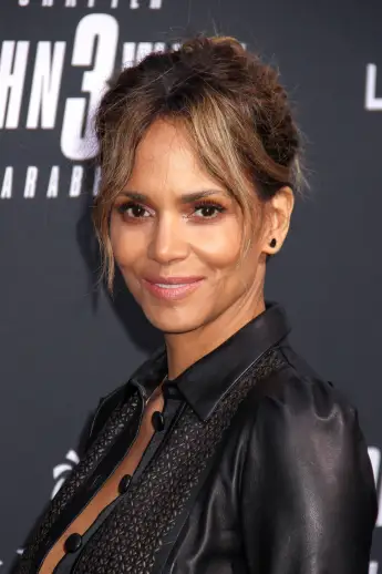 Halle Berry James Bond