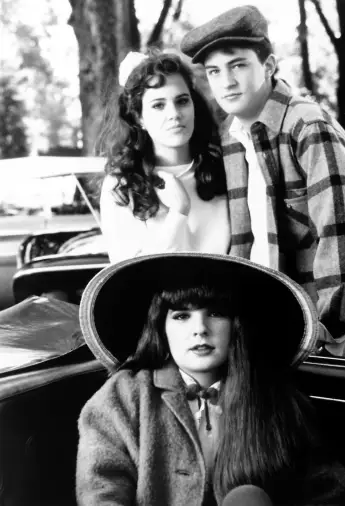 Ione Skye, Matthew Perry und Louanne 1988