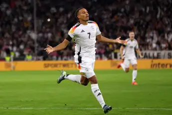 jamie leweling fußball dfb nationalmannschaft