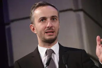 jan böhmermann weihnachstmarkt preise entsetzen