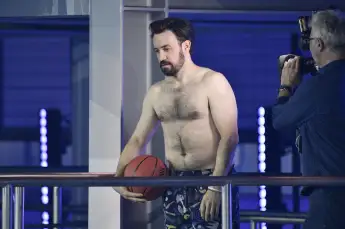 Jan Köppen oben ohne badehose rtl turmspringen