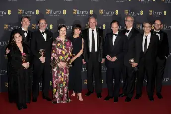 Der "Konklave" Cast feiert den Triumph bei den BAFTA Awards
