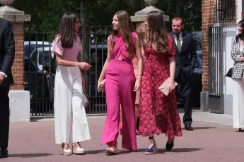 Prinzessin Sofia firmung outfit jumpsuit