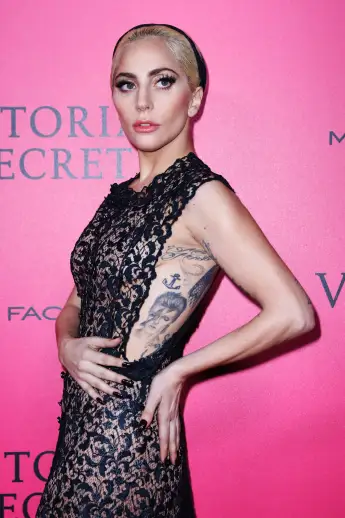 Lady Gaga bei der Victoria's-Secret-Fashion-Show 2016