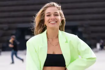 lola weippert heiß freizügig moderation job show fboy island