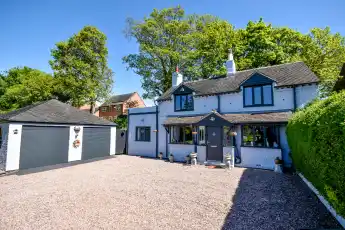 In Hollywood wird gerade ein Raum neu definiert, der lange kaum Beachtung fand: die Garage.